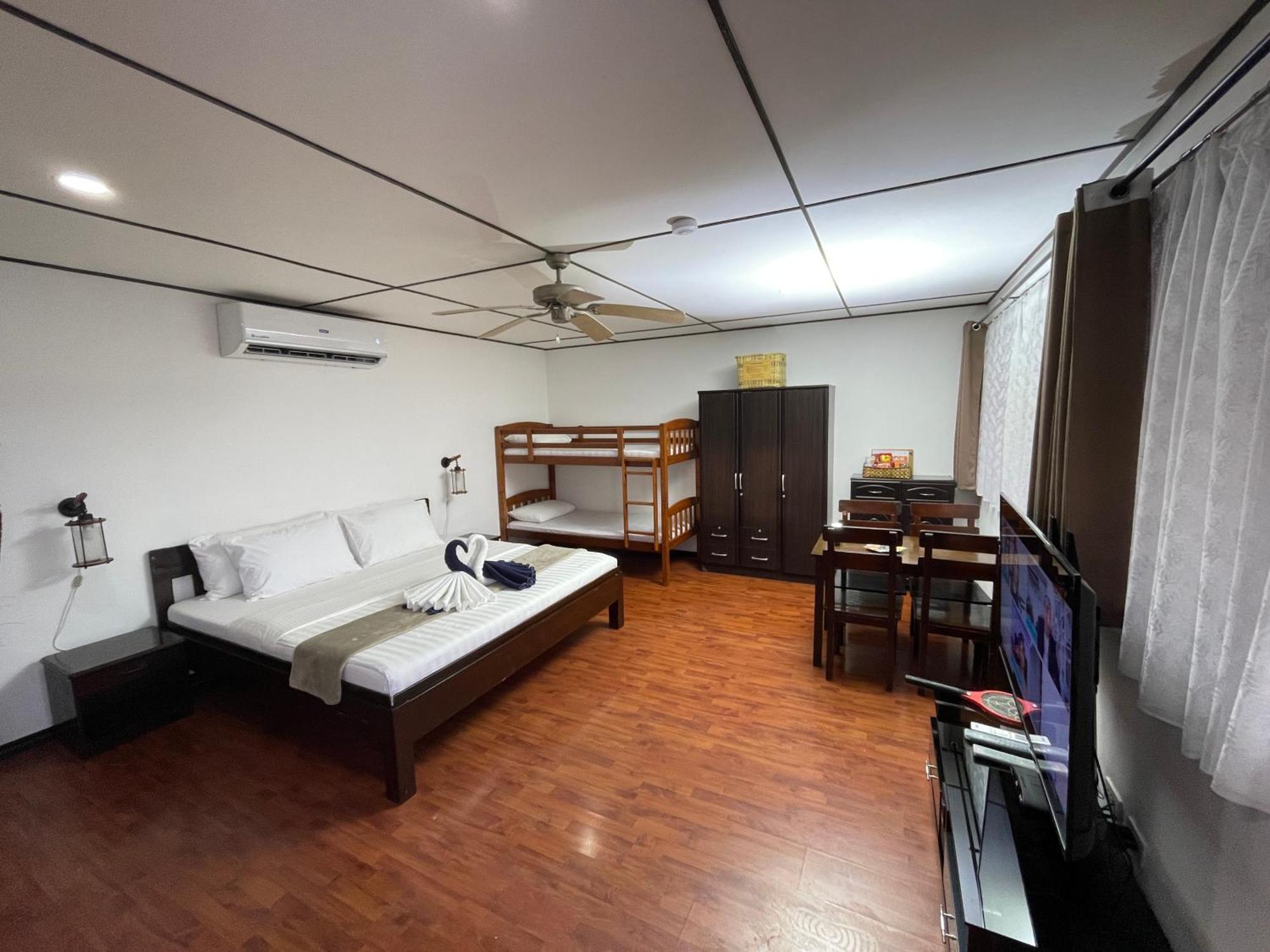 Parrot Resort Moalboal Quarto foto